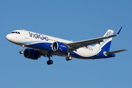 IndiGo suspends all its flight due to COVID 19