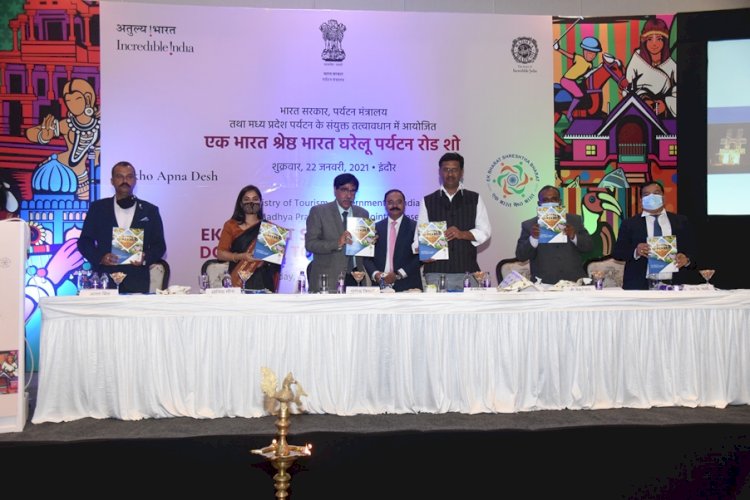 MoT Organised ‘Ek Bharat Shreshtha Bharat’ Domestic Tourism Road show in Indore