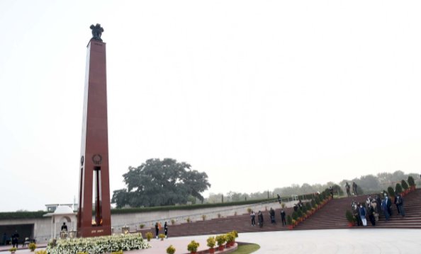 Shri G. Kishan Reddy attended the Retreat Ceremony at the National War Memorial