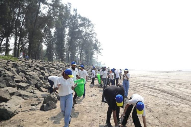 Cleanliness & Sensitization drive at Alibaug Beach