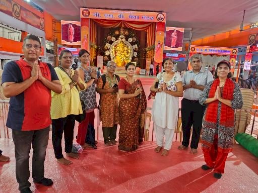 TOGA Guides Lead Iconic Ganesh Festival Tours in Mumbai