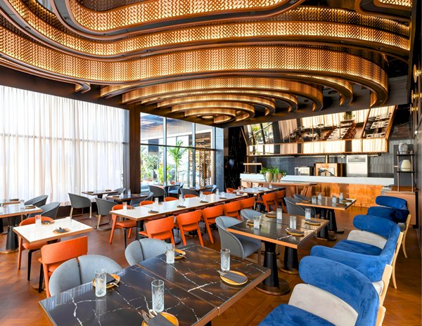 High Above Pune – Where the City Finds Its New Rhythm at Highdive, Radisson Blu Pune Kharadi